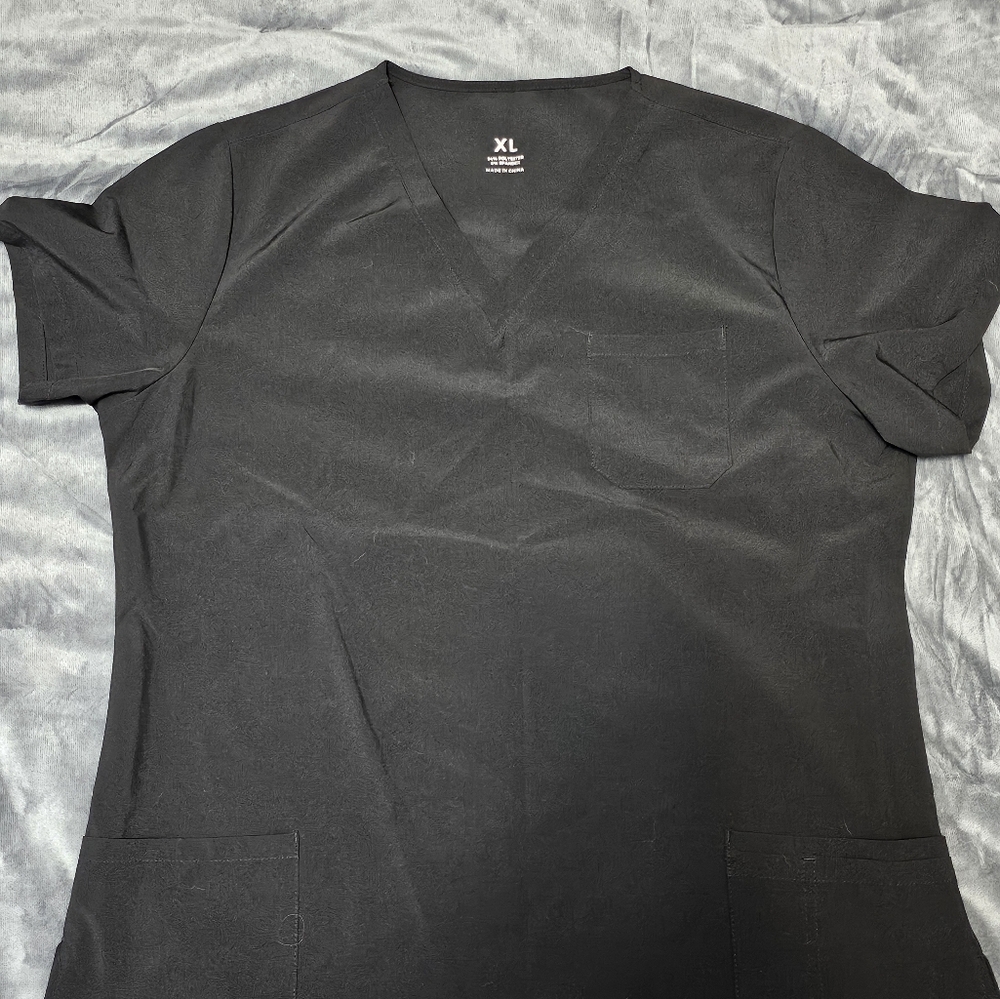 Black V-Neck Scrub Top